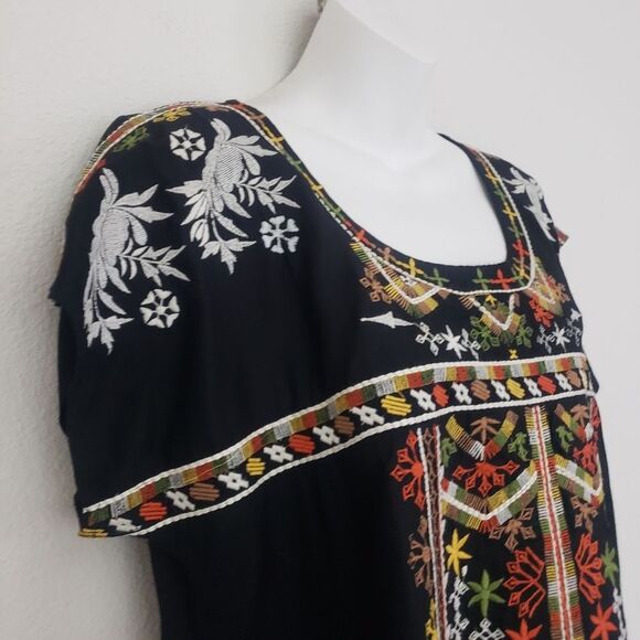 Gibson Latimer Shift Dress Medium Black Embroidered Boho Western Summer Casual - Picture 5 of 9